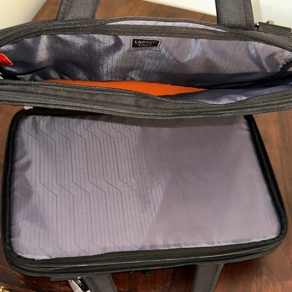 Targus Black Briefcase with Silver Accents
